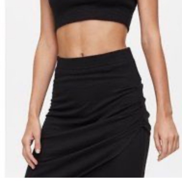 Wilfred Free Tyra Pencil Knit Skirt above the knee ruched black women’s size XS - Picture 2 of 7